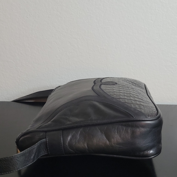 Bally  Vintage  leather  crossbody  bag - Picture 10 of 16